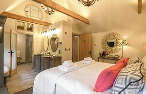 Holly Lodge Boutique B&B