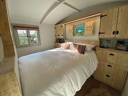 Holly Lodge Boutique B&B