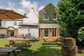 Hewitt's Restaurant & Rooms