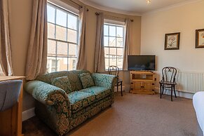 Hewitt's Restaurant & Rooms