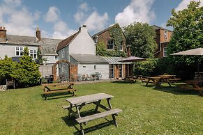 Hewitt's Restaurant & Rooms