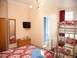 The Meltham Guesthouse