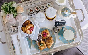 Four Seasons Hotel Baku