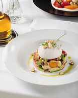 Four Seasons Hotel Baku