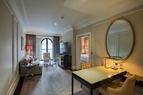 Four Seasons Hotel Baku