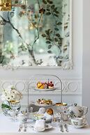 Four Seasons Hotel Baku