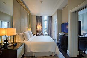 Four Seasons Hotel Baku