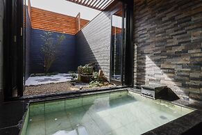 Hotel Garden Palace & Kansai Airport Spa
