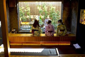 Hotel Garden Palace & Kansai Airport Spa