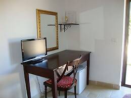 Fontana Vecchia Bed & Breakfast