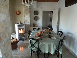 Fontana Vecchia Bed & Breakfast