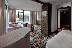 Hotel Topazz & Lamée