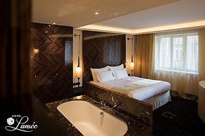 Hotel Topazz & Lamée