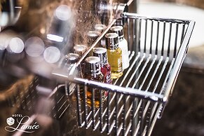 Hotel Topazz & Lamée