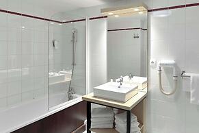 Comfort Aparthotel Versailles Saint Cyr l'Ecole