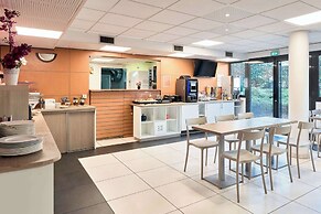 Comfort Aparthotel Versailles Saint Cyr l'Ecole