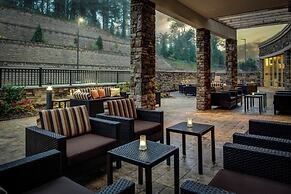 Courtyard Boone
