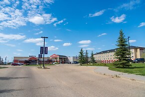 Camrose Resort & Casino