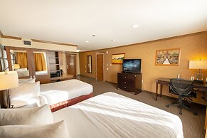 Camrose Resort & Casino