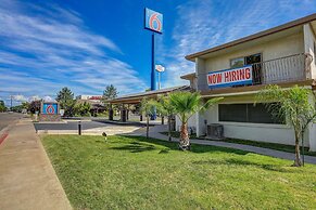 Motel 6 Anderson, CA - Redding Airport