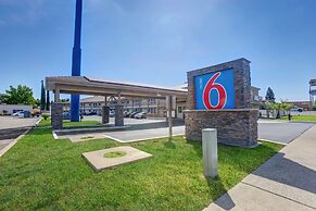 Motel 6 Anderson, CA - Redding Airport