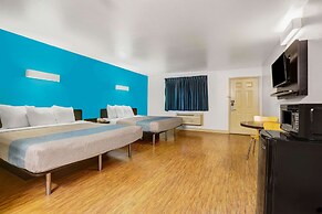 Motel 6 Anderson, CA - Redding Airport