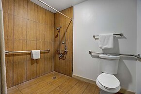 Motel 6 Anderson, CA - Redding Airport