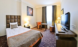 ALFAVITO Kyiv Hotel