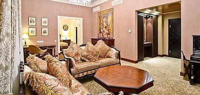 ALFAVITO Kyiv Hotel