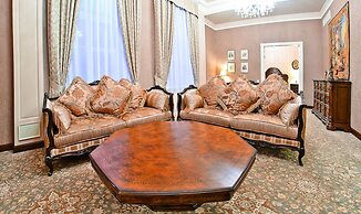 ALFAVITO Kyiv Hotel
