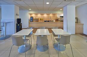 City Express by Marriott Manzanillo