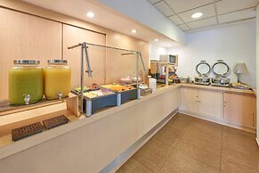 City Express by Marriott Manzanillo