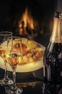 Euphoria Club Hotel & Resort