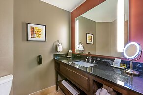 Best Western Premier Ivy Inn & Suites