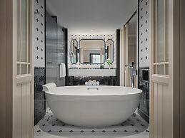 Hotel Indigo Shenzhen Overseas Chinese Town by IHG