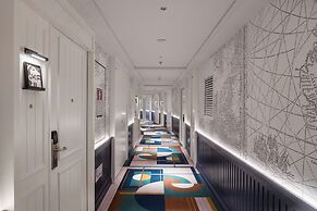 Hotel Indigo Shenzhen Overseas Chinese Town by IHG