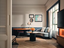 Hotel Indigo Shenzhen Overseas Chinese Town by IHG