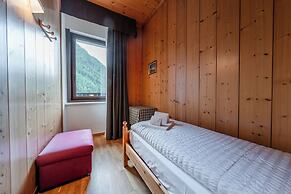 Hotel Vioz - Family Hotel & Apartments