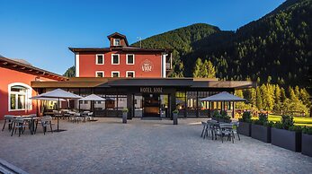 Hotel Vioz - Family Hotel & Apartments