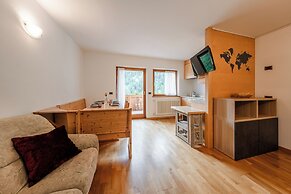 Hotel Vioz - Family Hotel & Apartments