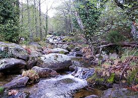 Apartamentos Rurales Azabal