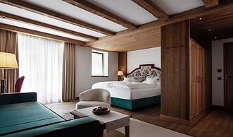Hotel Tyrol