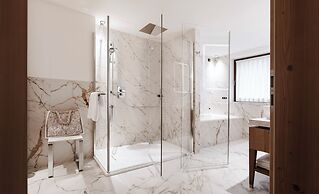 Hotel Tyrol