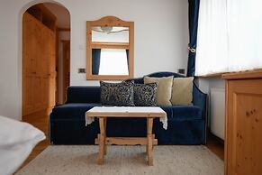 Hotel Tyrol