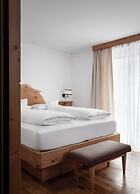 Hotel Tyrol