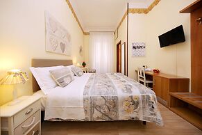 Tibullo Guesthouse