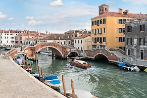 Carnival Palace Hotel