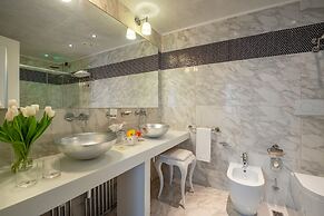 Carnival Palace Hotel