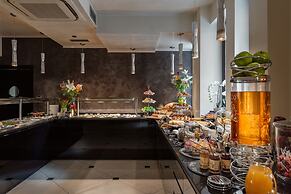 Carnival Palace Hotel