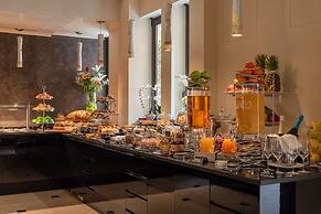 Carnival Palace Hotel